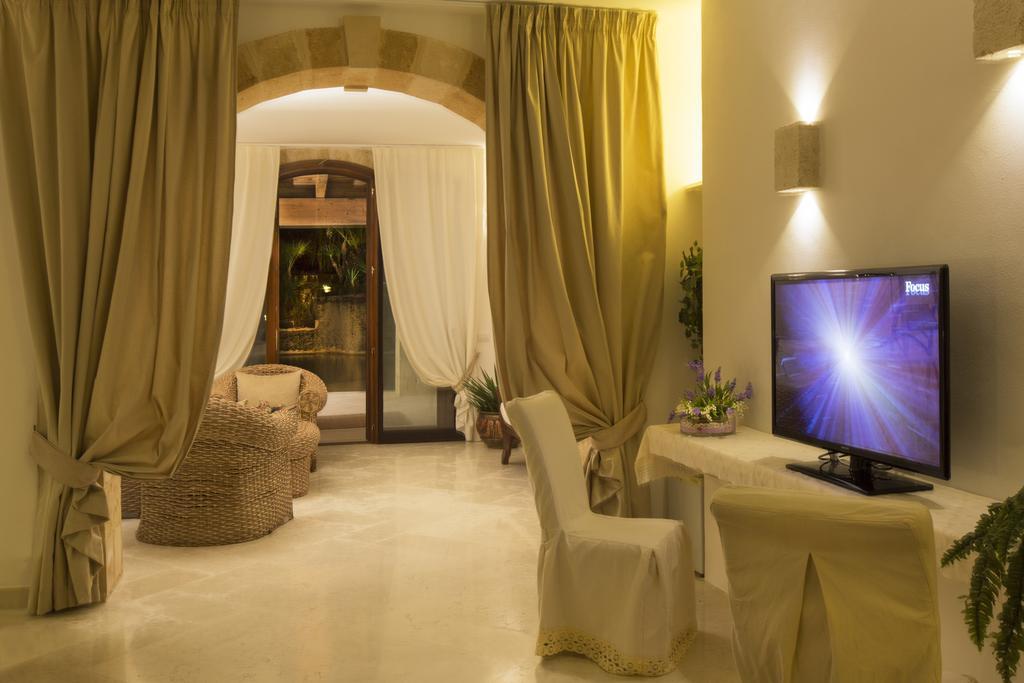 Masseria Quadrelli Bed and Breakfast Sanarica Camera foto